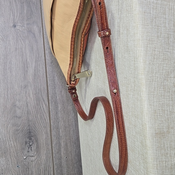 Brahmin Jodi Leather Crossbody Shoulder  Bag - Picture 6 of 13